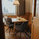 Conrad Lägenhet