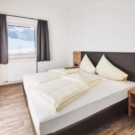 Conrad سالباخ هينترغليم